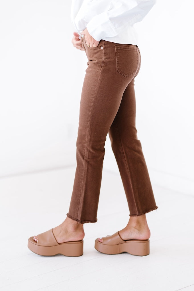 Bridgeport Cropped Jeans